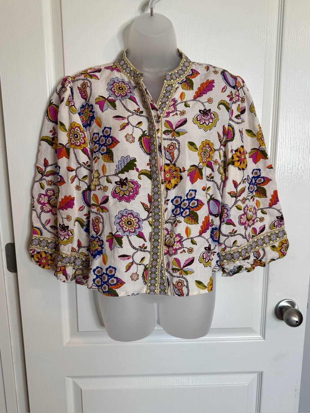 Elizabeth James The label Boho Floral  Ivory 3/4 Sleeve Emily Top Coquette Sz M